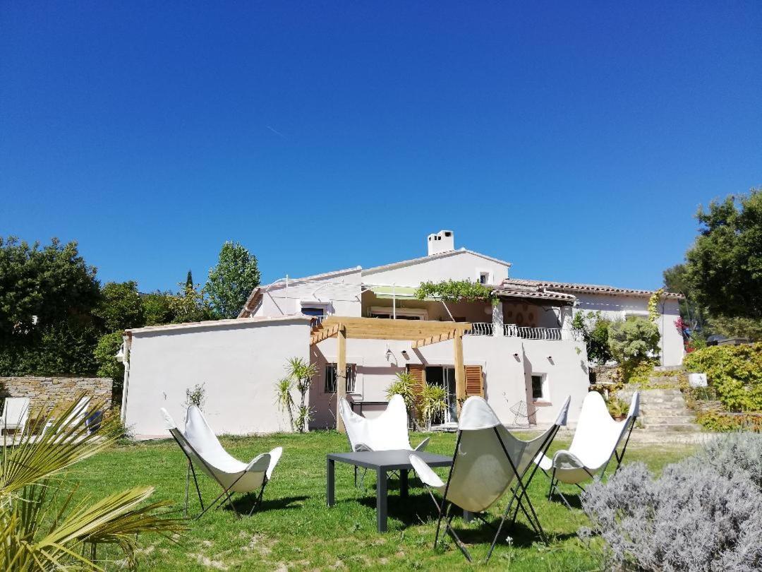 Le Repaire de la Cadière à 5mn des plages ! Saint-Cyr-sur-Mer Exterior foto